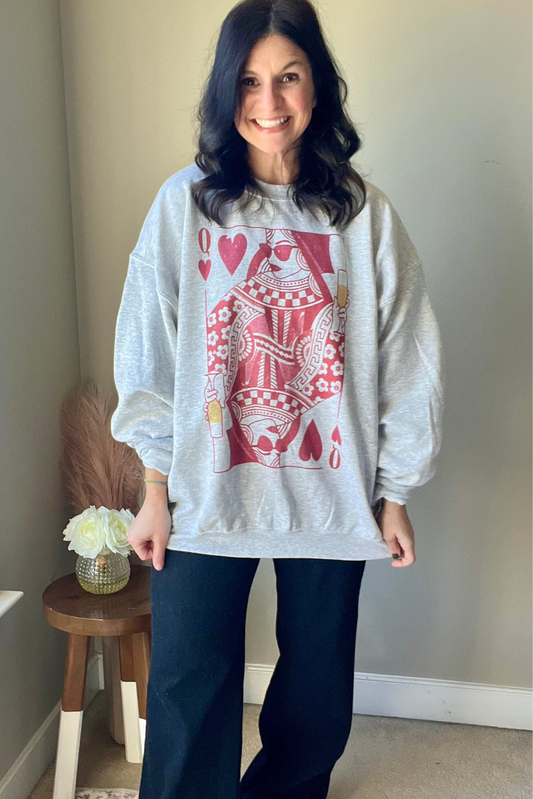 Queen of Hearts Pullover