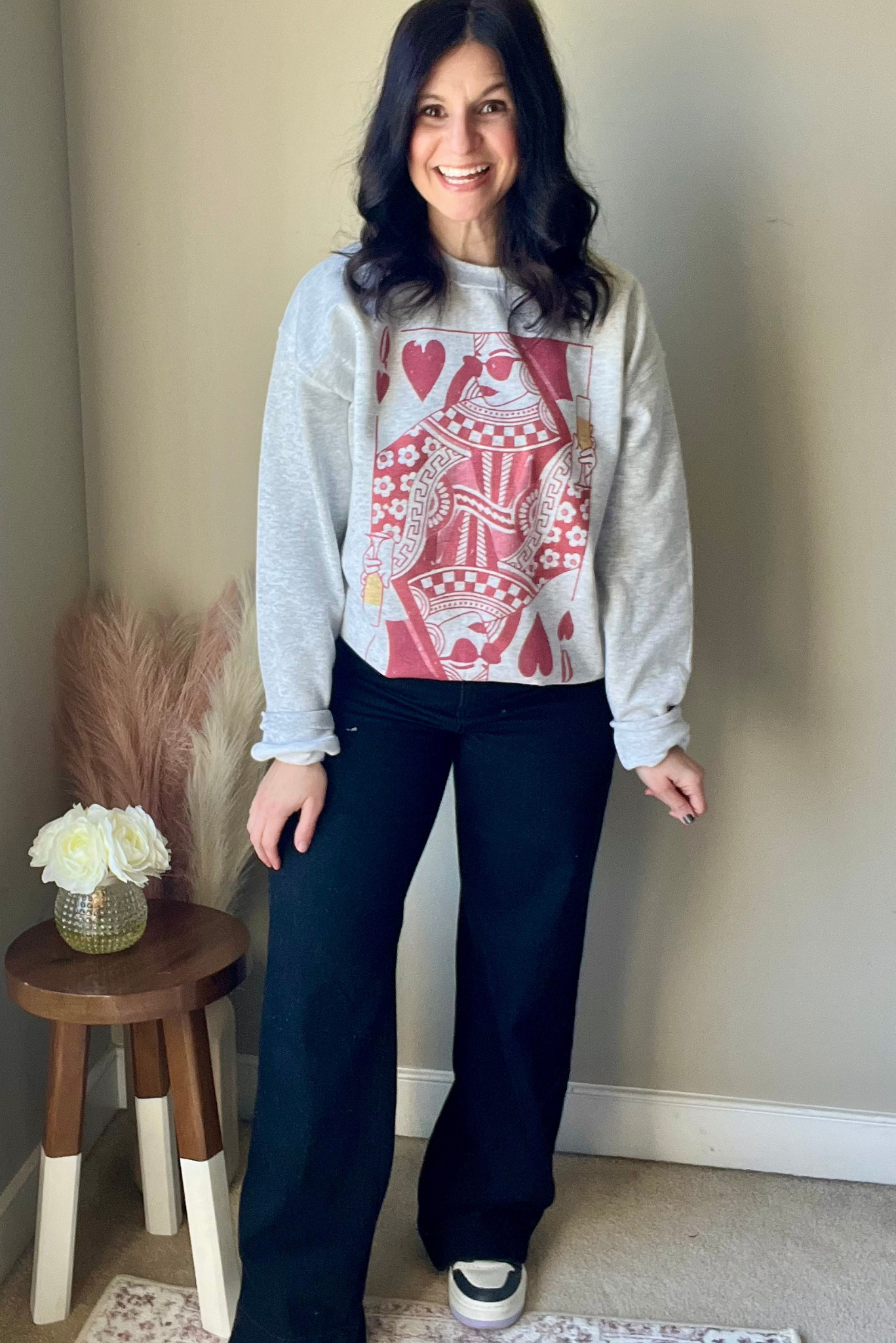 Queen of Hearts Pullover
